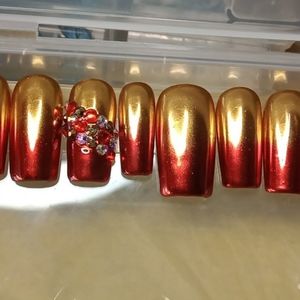 Press on nails